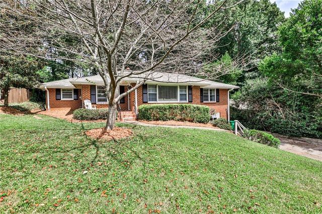 1422 Lively Ridge NE Road, Atlanta, GA 30329