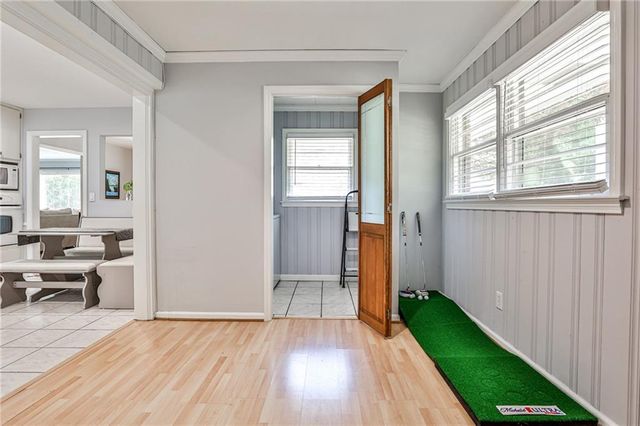 1422 Lively Ridge NE Road, Atlanta, GA 30329