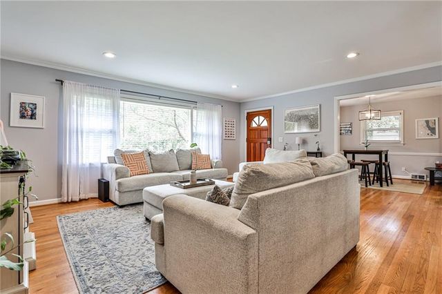 1422 Lively Ridge NE Road, Atlanta, GA 30329