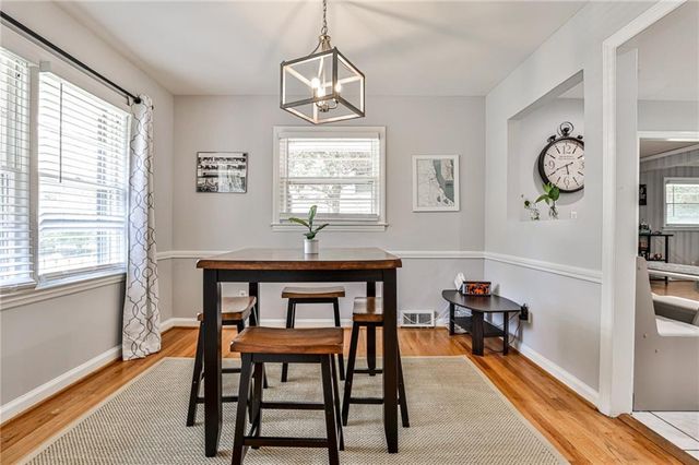 1422 Lively Ridge NE Road, Atlanta, GA 30329