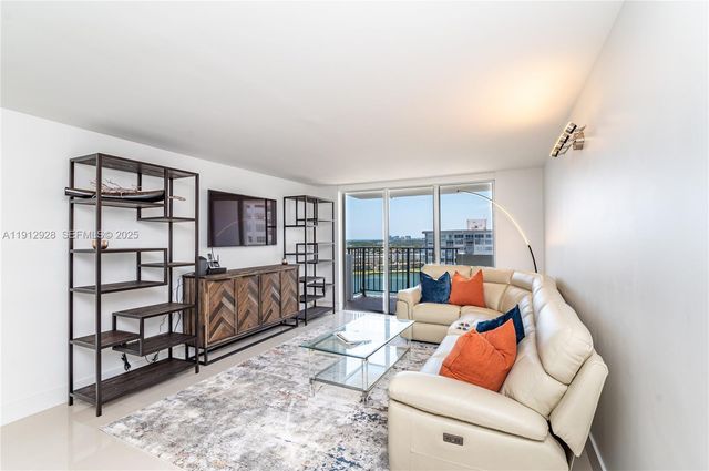 2780 NE 183rd Street 2014, Aventura, FL 33160