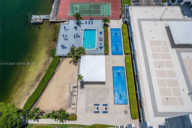 2780 NE 183rd Street 2014, Aventura, FL 33160