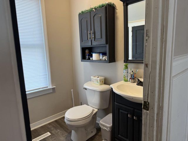246 E MERRILL AVENUE, Fond Du Lac, WI 54935