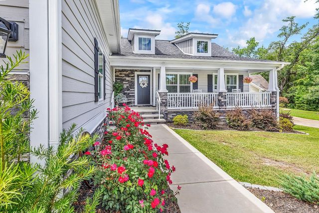 210 Rivers Edge Dr., Conway, SC 29526