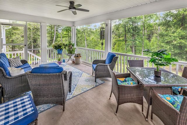210 Rivers Edge Dr., Conway, SC 29526