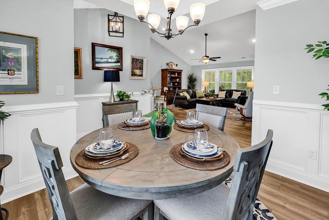 210 Rivers Edge Dr., Conway, SC 29526