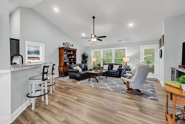 210 Rivers Edge Dr., Conway, SC 29526
