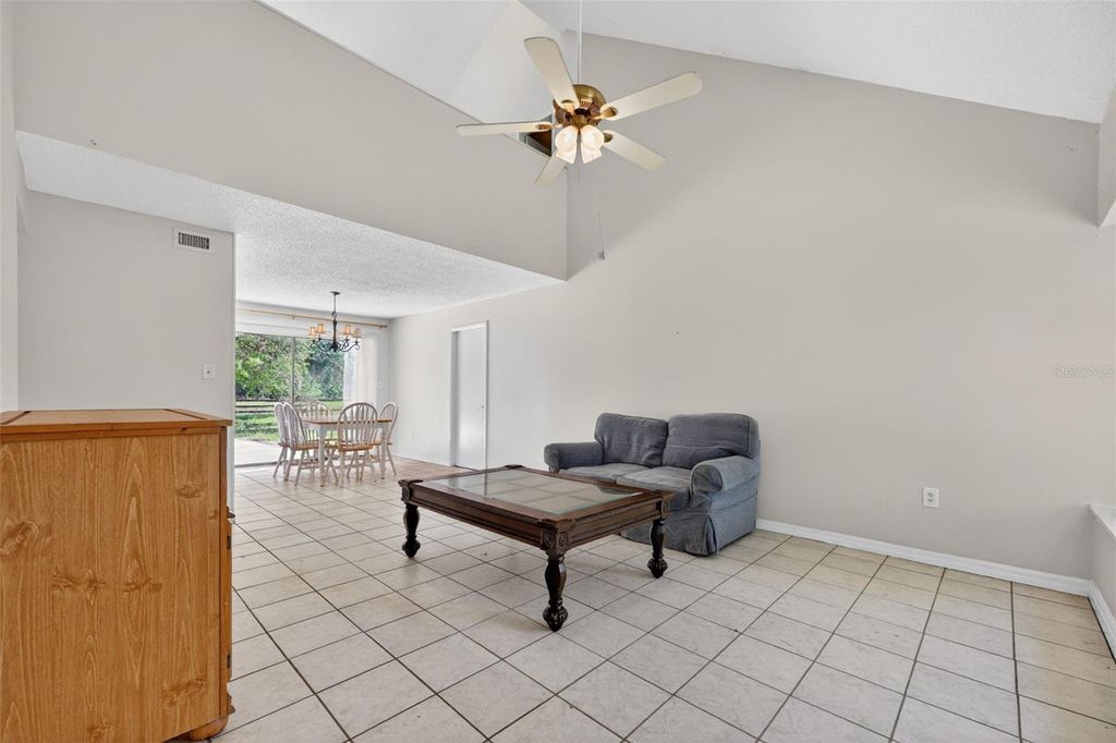 Image 12 of property listing at 5330 MYAKKA VALLEY TRAIL, Sarasota, FL 34241