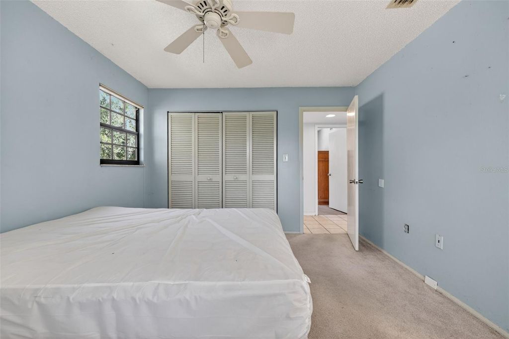 Image 19 of property listing at 5330 MYAKKA VALLEY TRAIL, Sarasota, FL 34241