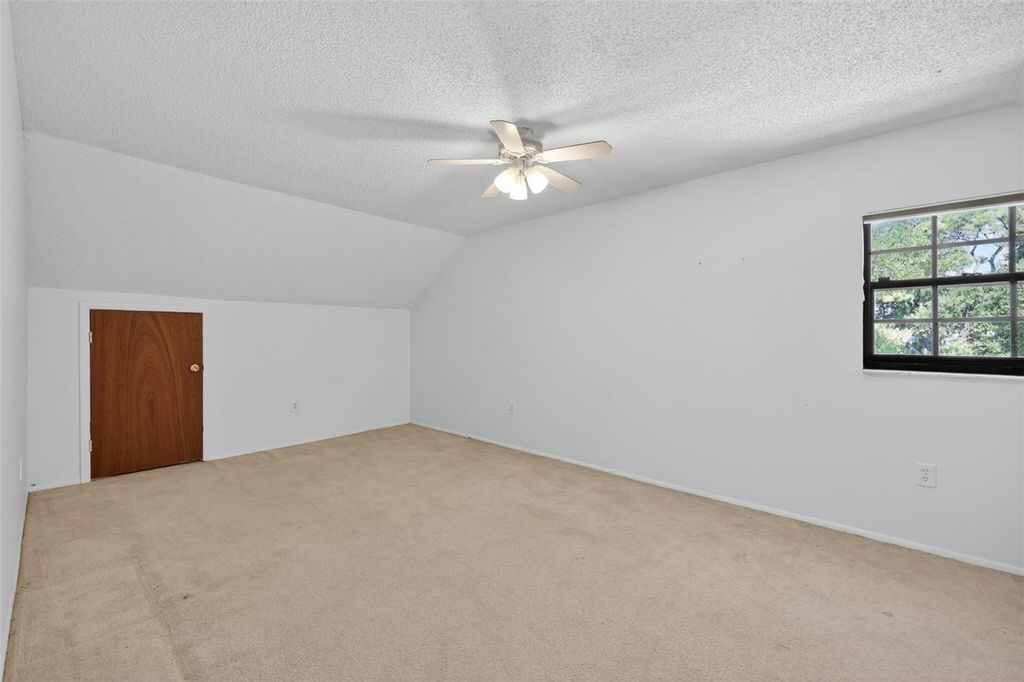 Image 30 of property listing at 5330 MYAKKA VALLEY TRAIL, Sarasota, FL 34241