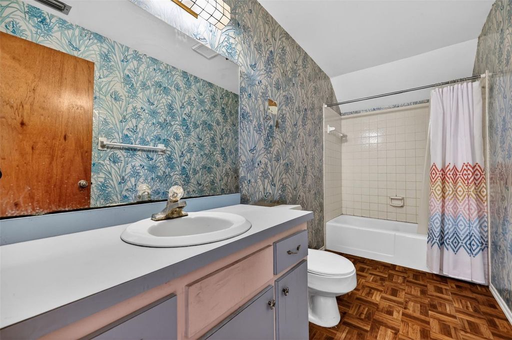 Image 32 of property listing at 5330 MYAKKA VALLEY TRAIL, Sarasota, FL 34241