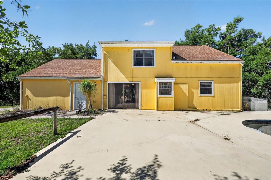Image 37 of property listing at 5330 MYAKKA VALLEY TRAIL, Sarasota, FL 34241