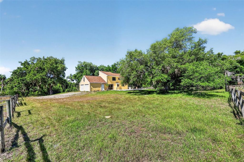 Image 39 of property listing at 5330 MYAKKA VALLEY TRAIL, Sarasota, FL 34241