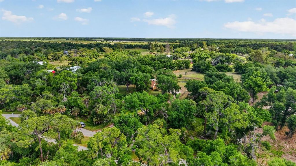 Image 53 of property listing at 5330 MYAKKA VALLEY TRAIL, Sarasota, FL 34241