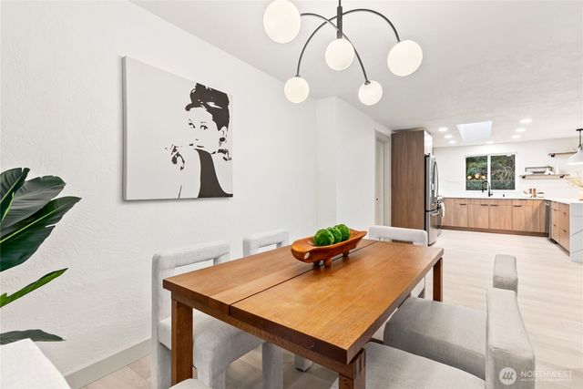 6430 33rd Avenue NW, Olympia, WA 98502