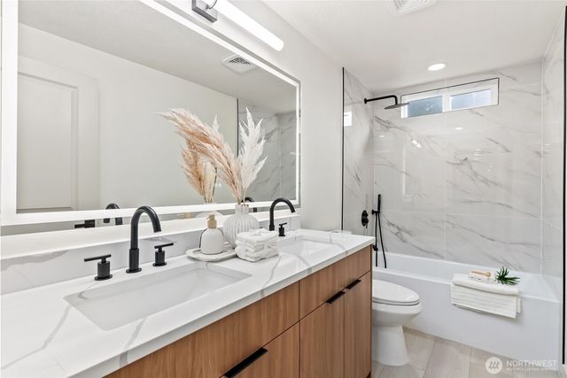 6430 33rd Avenue NW, Olympia, WA 98502