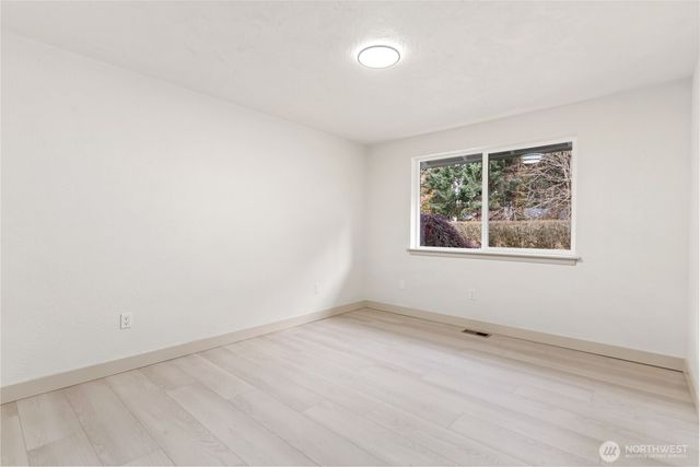 6430 33rd Avenue NW, Olympia, WA 98502