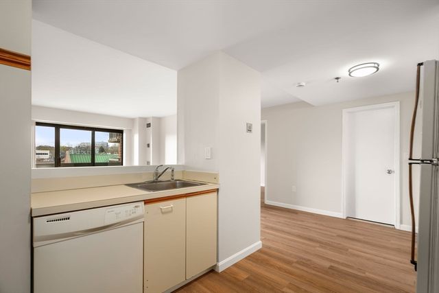 15 N Beacon St 607, Boston, MA 02134