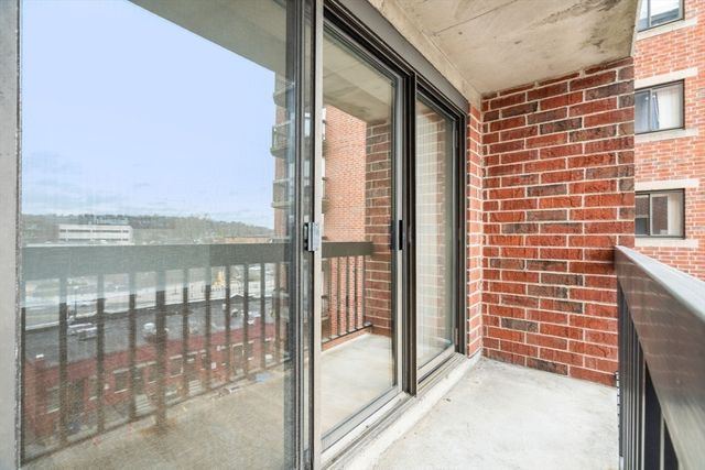 15 N Beacon St 607, Boston, MA 02134