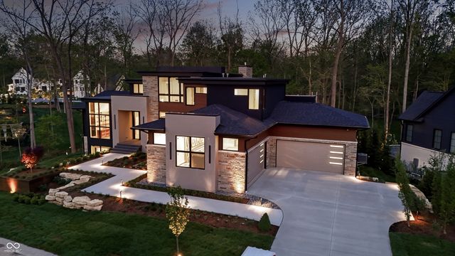 4435 Strathmore Lane, Zionsville, IN 46077