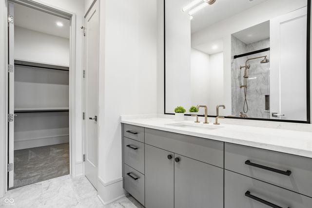 4435 Strathmore Lane, Zionsville, IN 46077