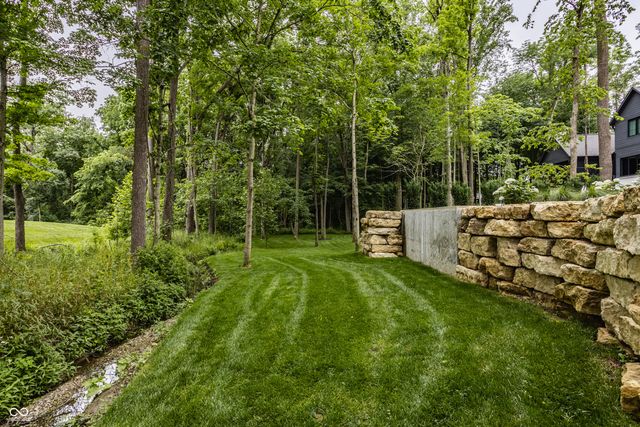 4435 Strathmore Lane, Zionsville, IN 46077