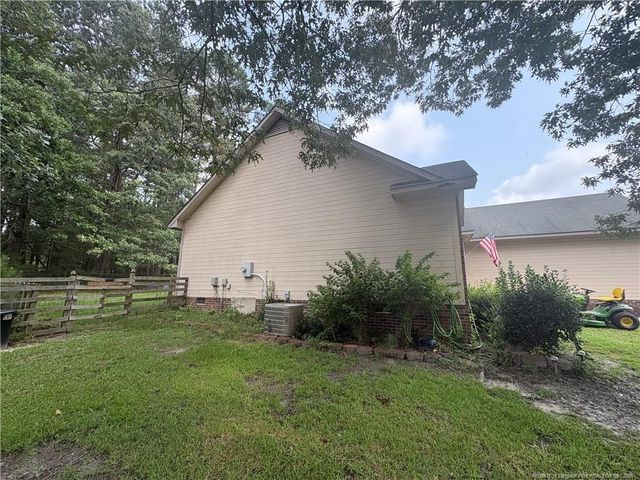 145 Cornwallis Court, Raeford, NC 28376