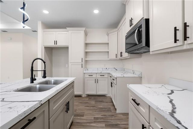 18054 Spruce Street, Combes, TX 78552