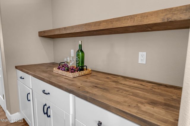 3149 Gladiola Court, Sparks, NV 89436