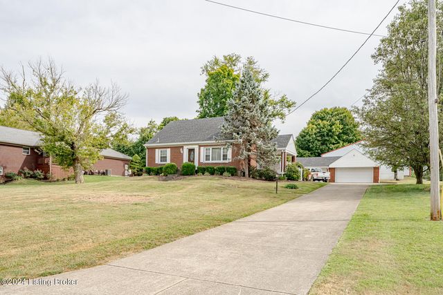 4608 Glen Rose Rd, Louisville, KY 40229