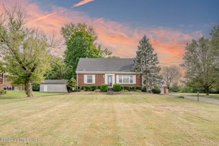 4608 Glen Rose Rd, Louisville, KY 40229
