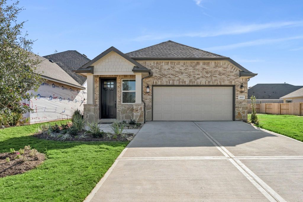 29535 Pondview Drive, Waller, TX 77484