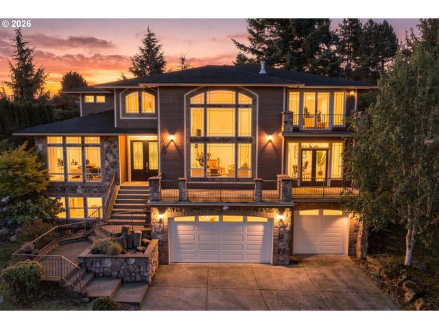14046 Se CLAREMONT St, Happy Valley, OR 97086
