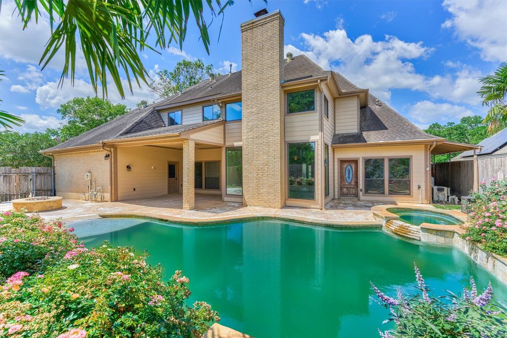 19102 Masterwood Court, Humble, TX 77346