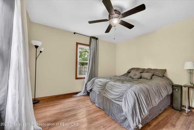 1893 Burton Avenue, Holt, MI 48842