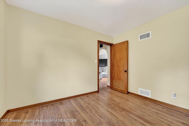 1893 Burton Avenue, Holt, MI 48842