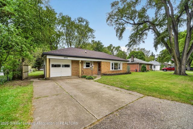 1893 Burton Avenue, Holt, MI 48842