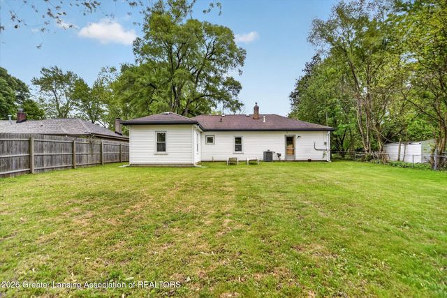 1893 Burton Avenue, Holt, MI 48842
