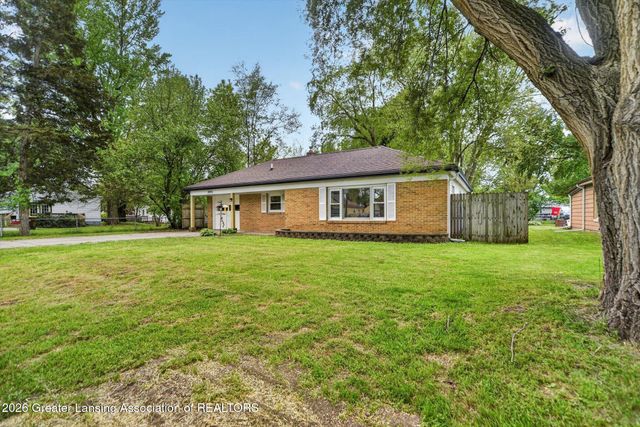 1893 Burton Avenue, Holt, MI 48842