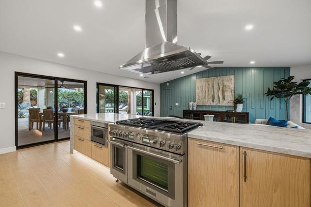 72400 Rancho Road, Rancho Mirage, CA 92270