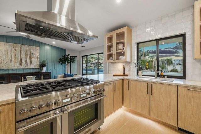 72400 Rancho Road, Rancho Mirage, CA 92270