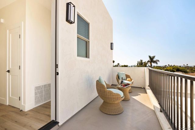 4614 Cape May Ave, San Diego, CA 92107