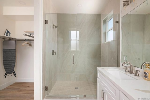 4614 Cape May Ave, San Diego, CA 92107