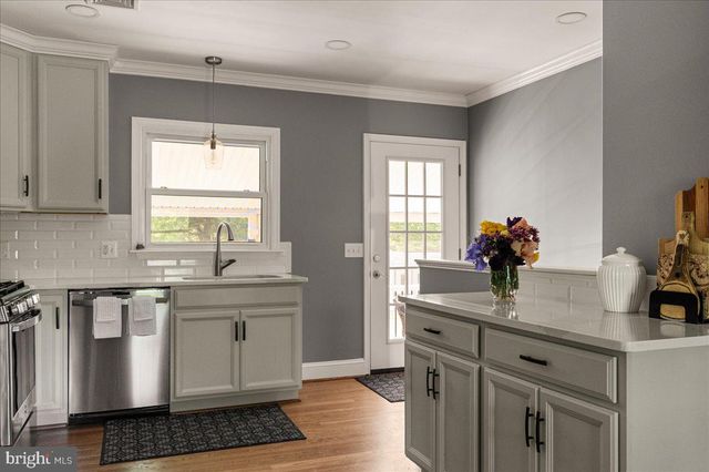 3545 COBBLER MOUNTAIN RD, Delaplane, VA 20144