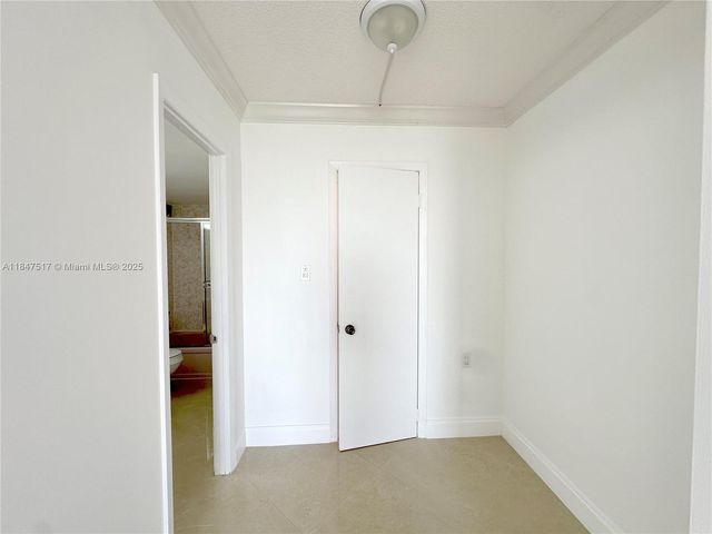 2780 NE 183rd St 717, Aventura, FL 33160