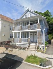 76 A Pembroke Avenue, Providence, RI 02908