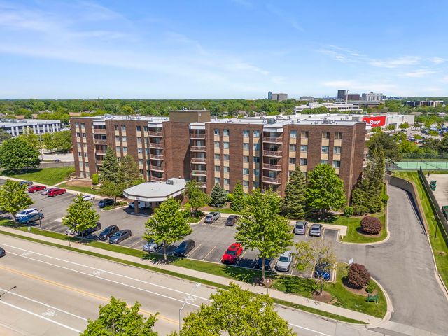 2201 S Grace Street 603, Lombard, IL 60148