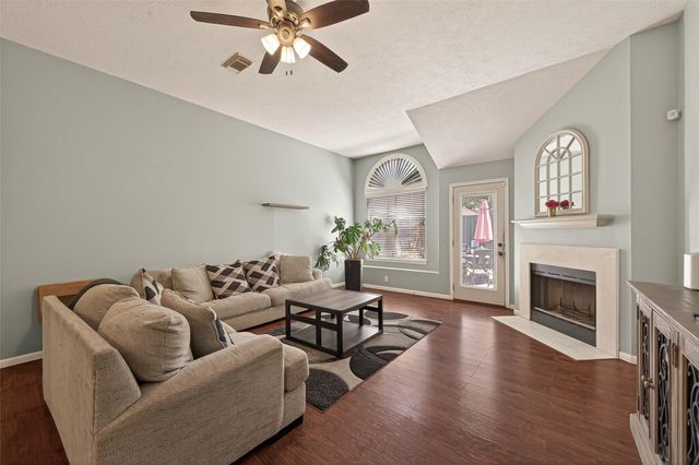 12606 Millvan Drive, Houston, TX 77070