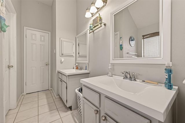 12606 Millvan Drive, Houston, TX 77070