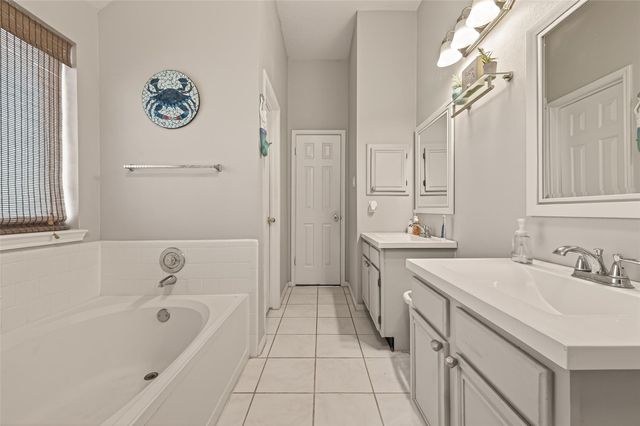 12606 Millvan Drive, Houston, TX 77070